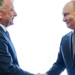 Trumpov vyslanec poďakoval Putinovi za ruskú naftu, ako príklad spolupráce USA a Ruska