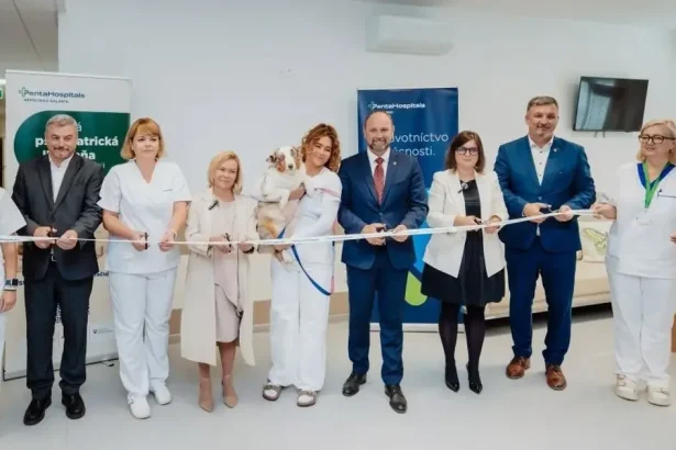 V galantskej nemocnici otvorili psychiatrickú liečebňu, pomáha aj pes Žemlička
