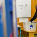 V Slovinsku sa konajú štyri referendá o dôvere novej vláde