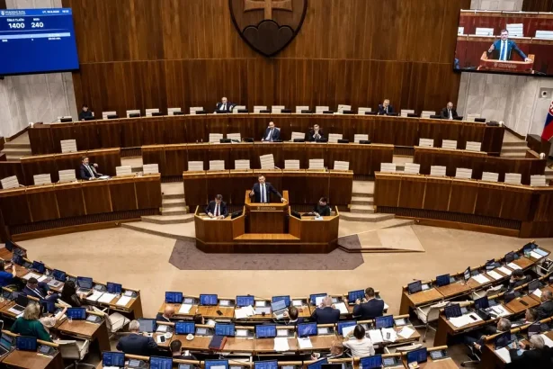 Vláda schválila pomoc pozostalým po obetiach v Spišskej Starej Vsi a Staškove