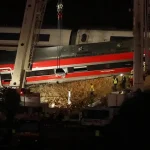 Vlak išiel pred zrážkou vo Švajčiarsku rýchlosťou 160 km/h, počet obetí stúpol na 69