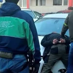 Za peniaze dostal guľku do hlavy. ÚBOK po 15 rokoch zadržal obvineného z vraždy