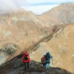 Záchranná akcia pod Ostrým Roháčom: Vrtuľník pomohol uviaznutej turistke