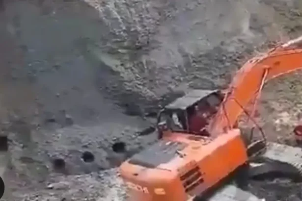 Zával v nelegálnej bani na zlato v Kolumbii si vyžiadal 14 obetí