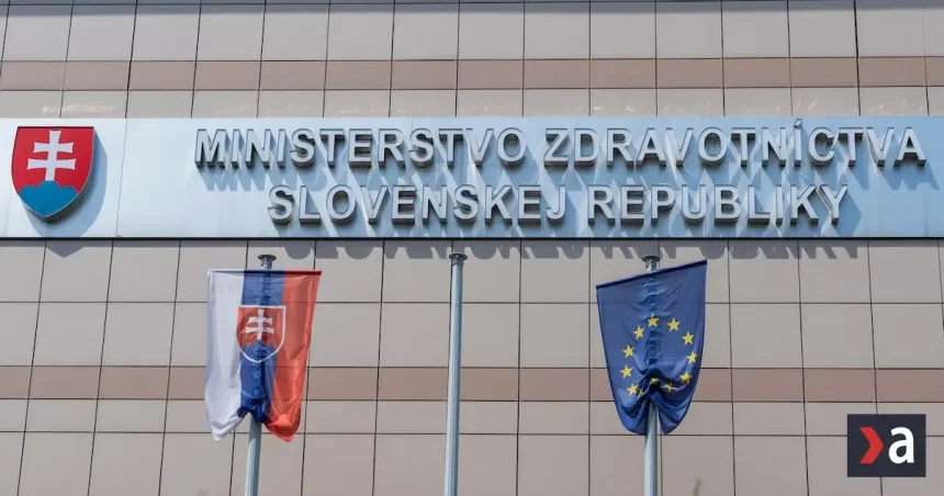 Zmeny v pandemickej komisii vlády prinesú menej stálych členov aj online rokovania